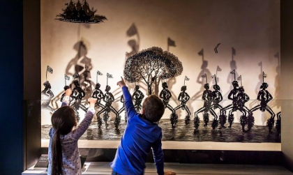 Di sản văn hóa Thổ dân qua lens điện ảnh tại Melbourne: Hồi sinh lịch sử từ những thước phim tưởng đã mất